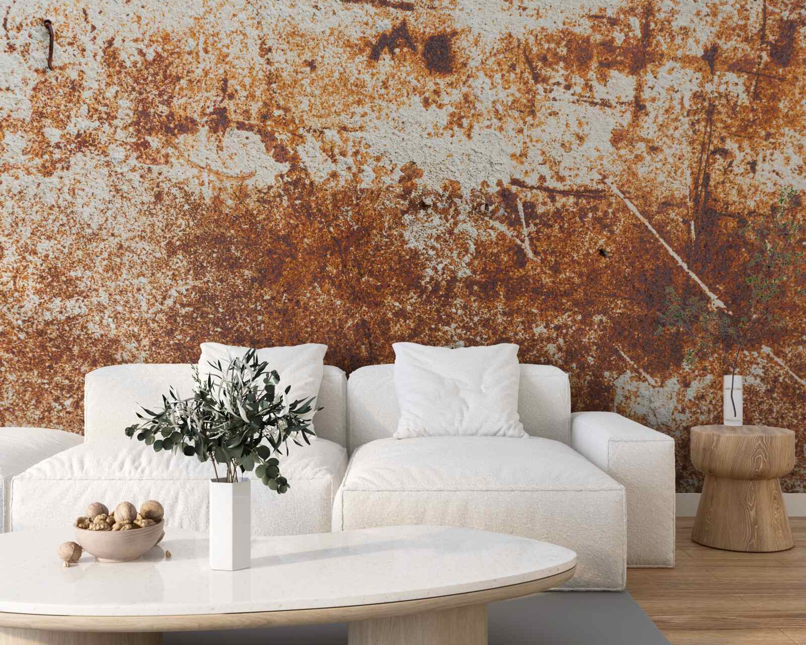 Papier peint mur rayé peint dans des tons rouille foncés