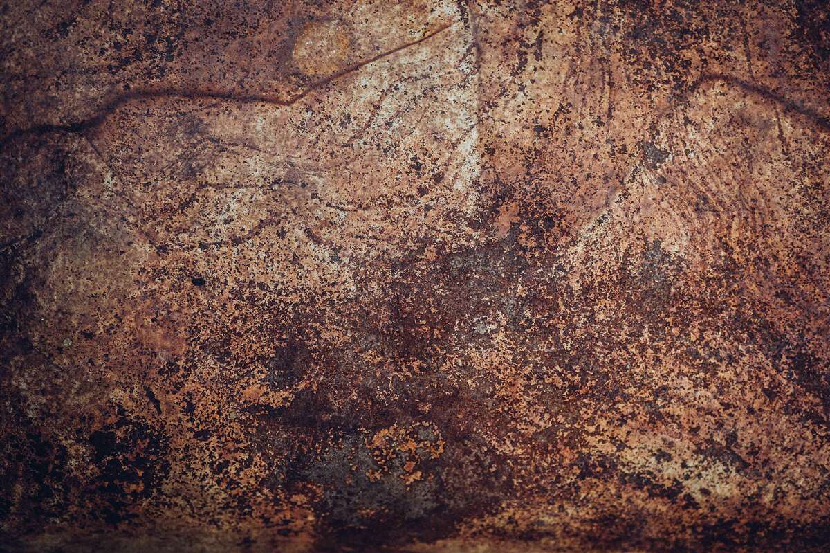 Papier peint des zones de rouille assombries