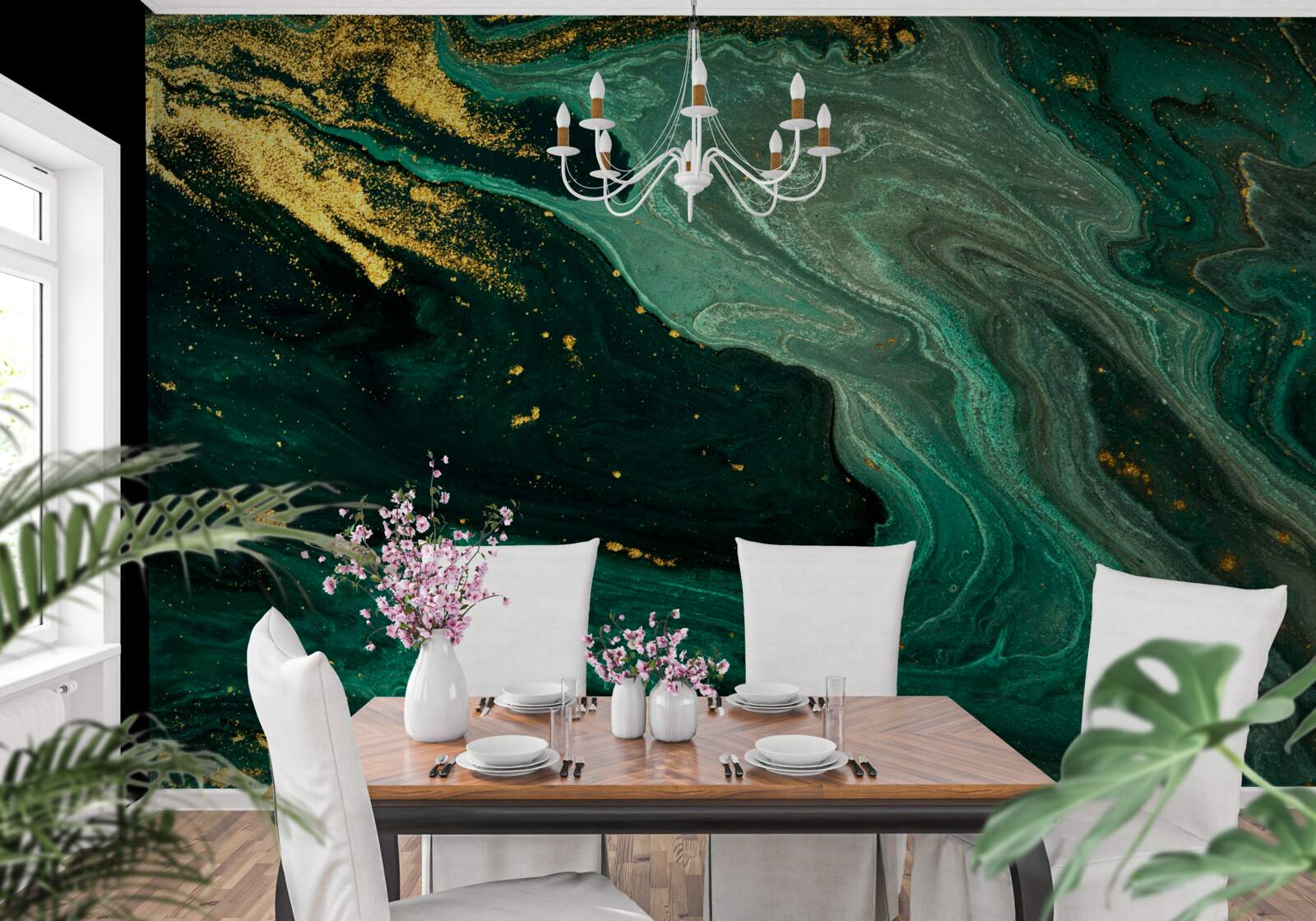 Papier peint motifs dorés sur fond émeraude