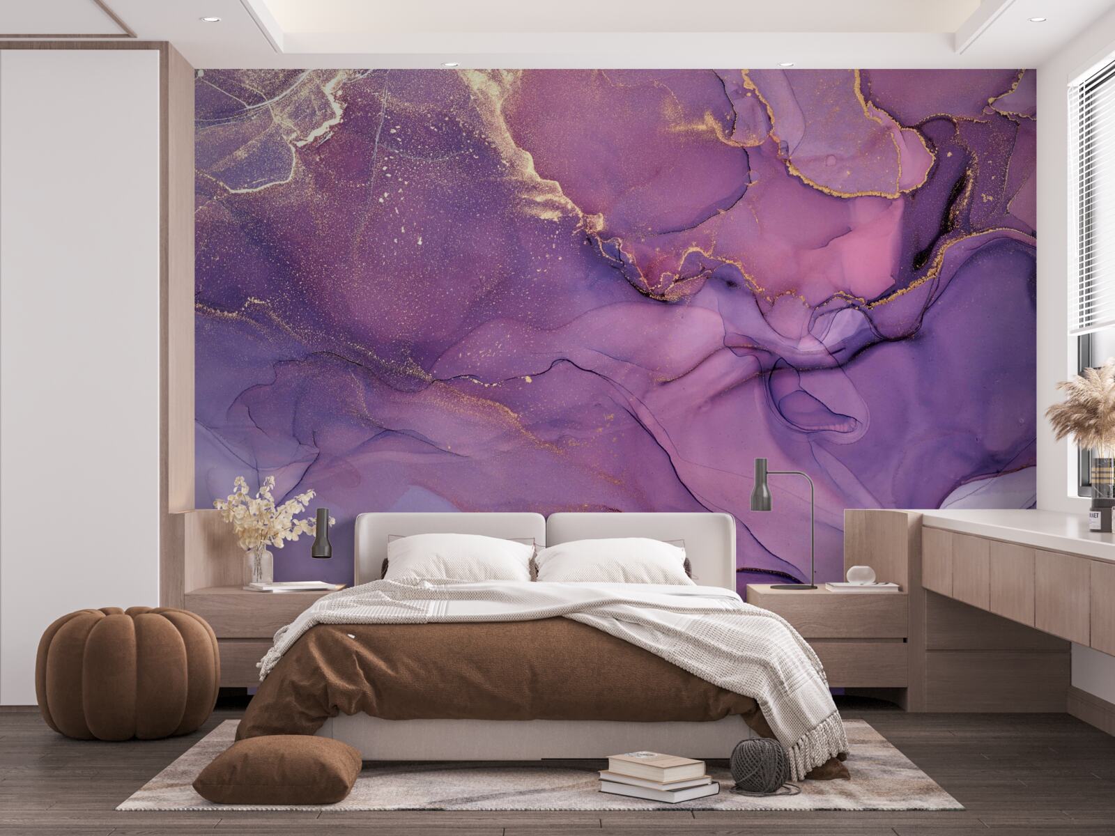 Papier peint fond de marbre lilas avec éléments dorés