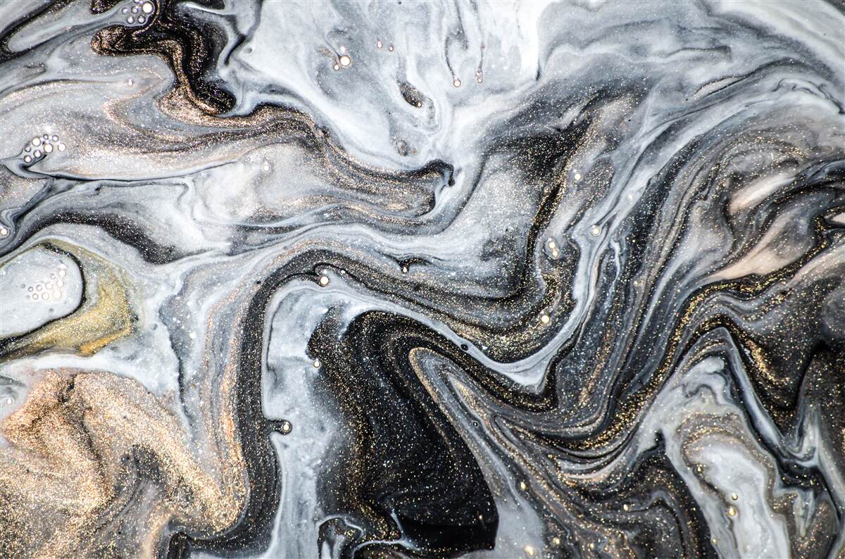 Papier peint marbre noir veiné d'or