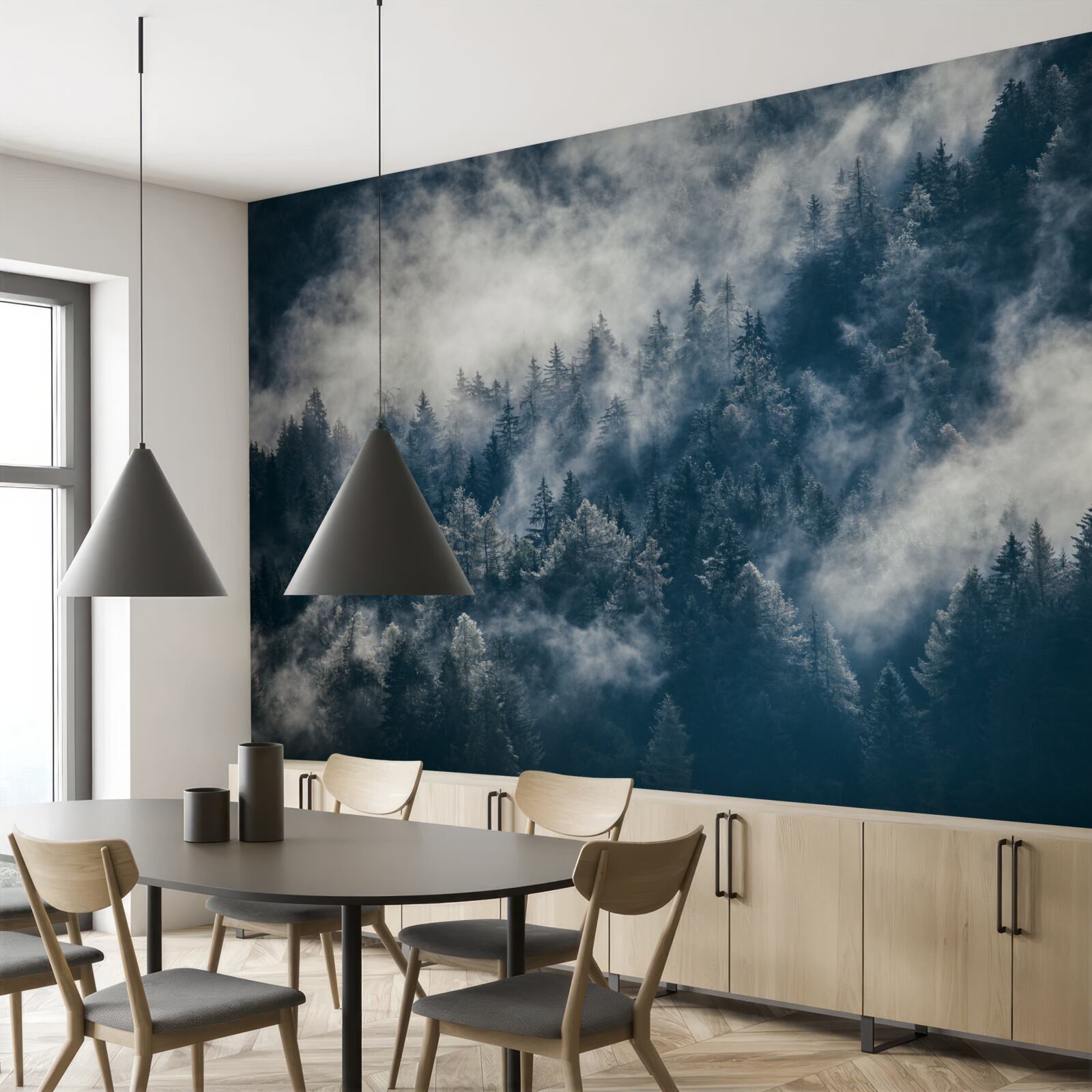 Papier peint un épais brouillard enveloppe la forêt la nuit