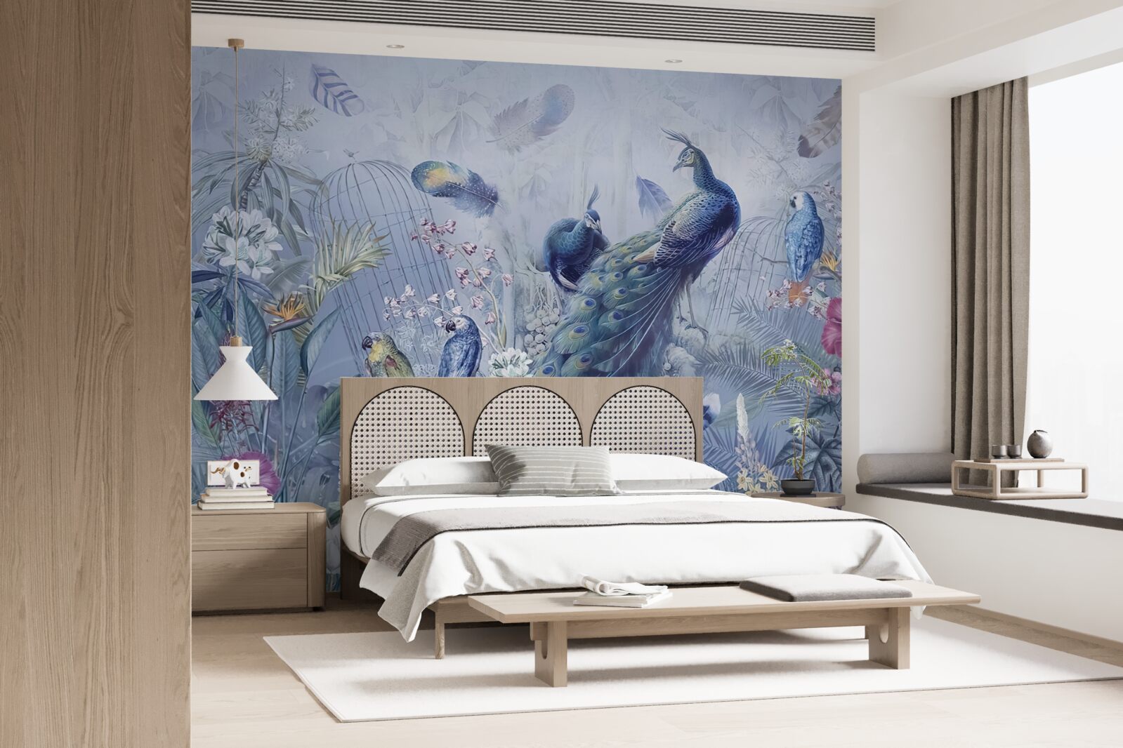 Papier peint perroquets et paons dans une émeute de fleurs dans le jardin