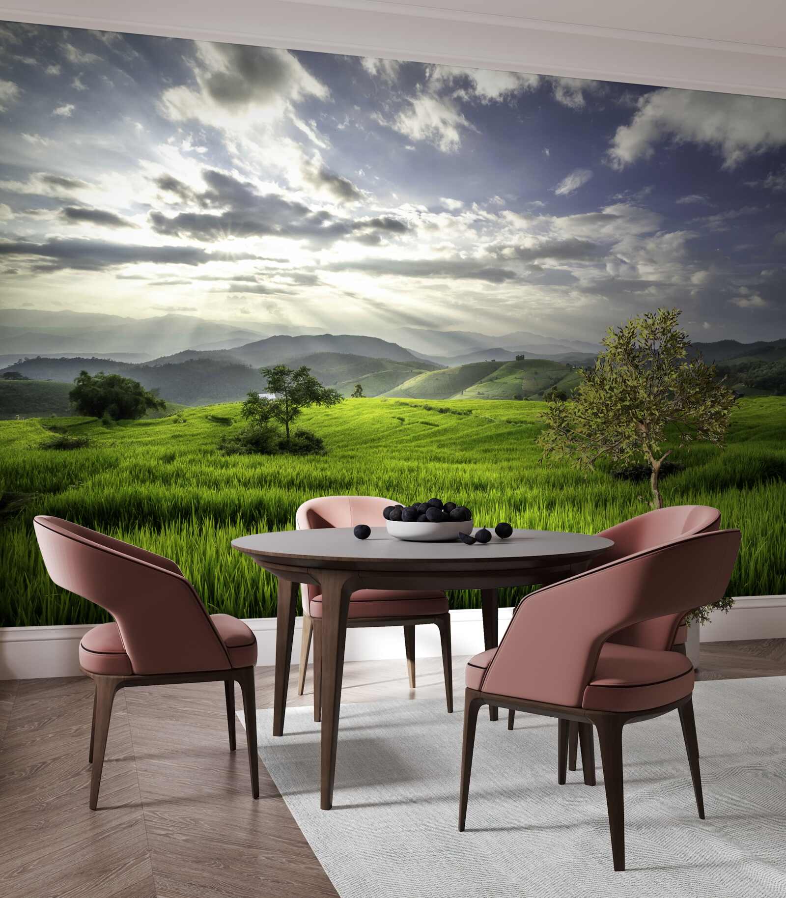 Papier peint une clairière immergée dans le vert des montagnes est illuminée par les rayons du soleil