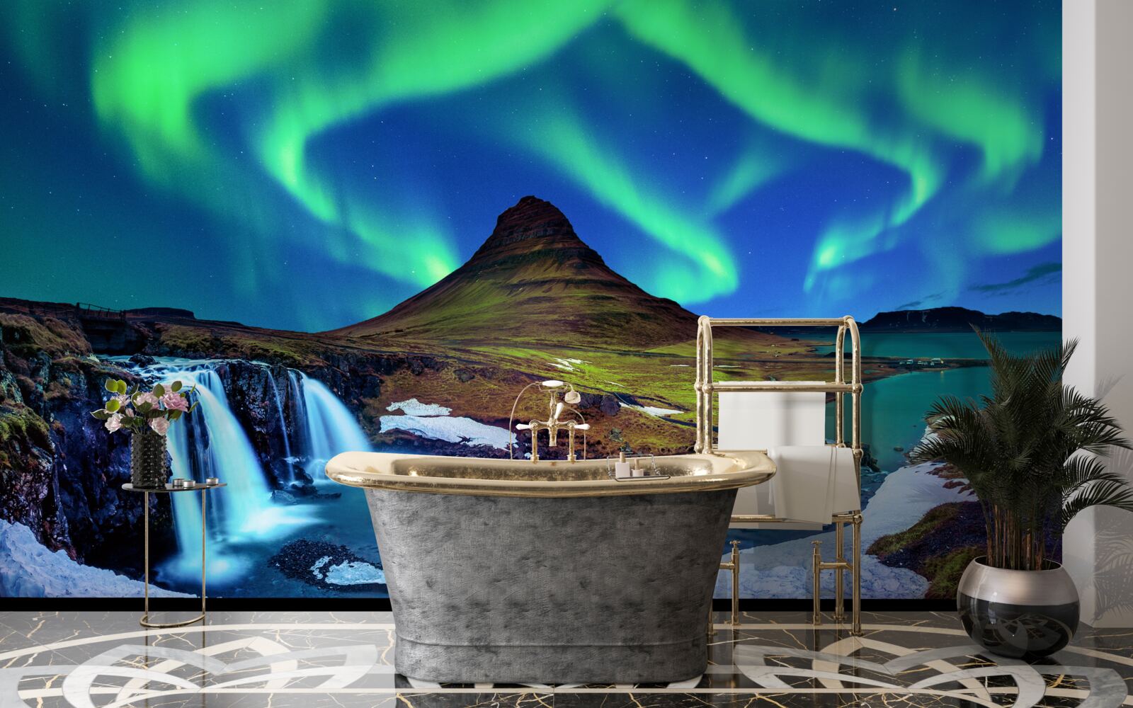 Papier peint Une chute d'eau présente de superbes aurores boréales