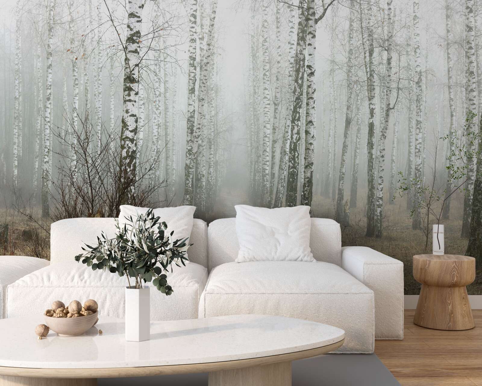 Papier peint Un sentier à travers une forêt brumeuse pleine de bouleaux