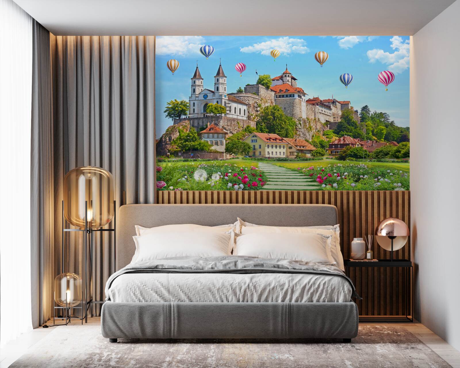 Papier peint des ballons multicolores s'envolent au-dessus des toits de la ville