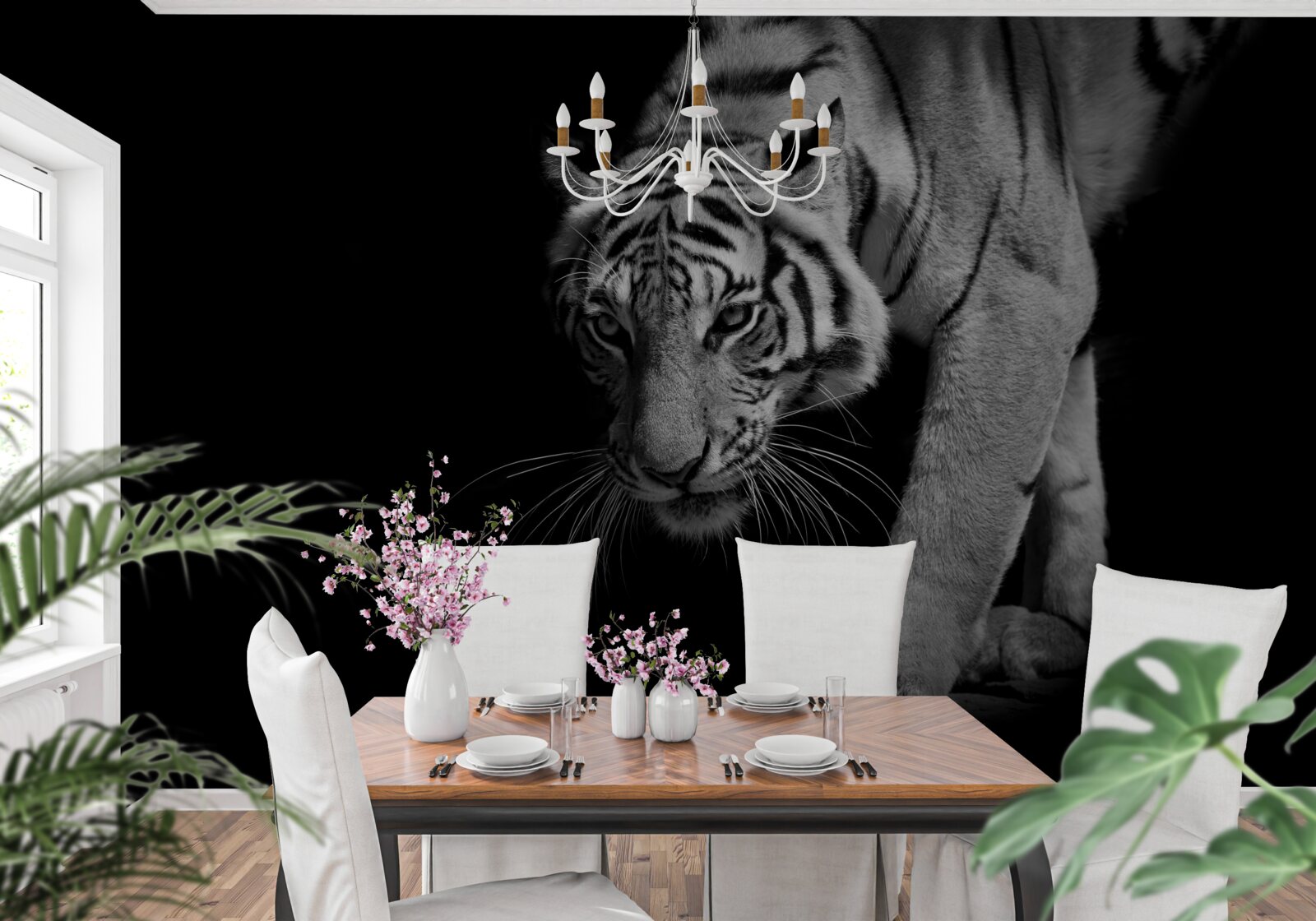 Papier peint tigre rampant sur fond d'obscurité