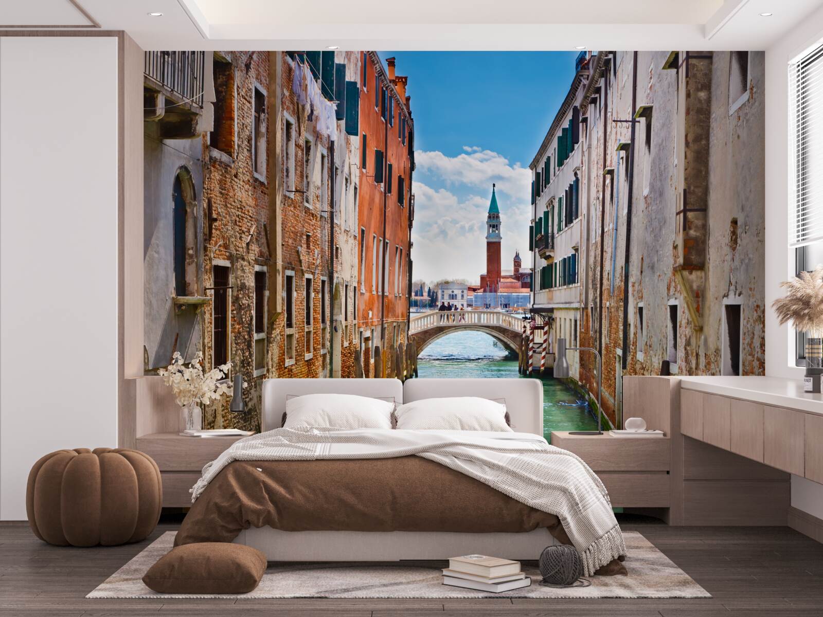 Papier peint vue du château vénitien depuis le canal