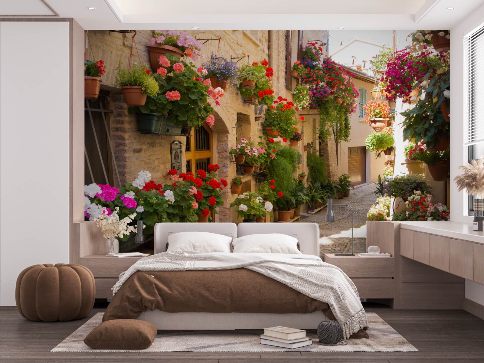 Papier peint fleurs naturelles dans une rue historique