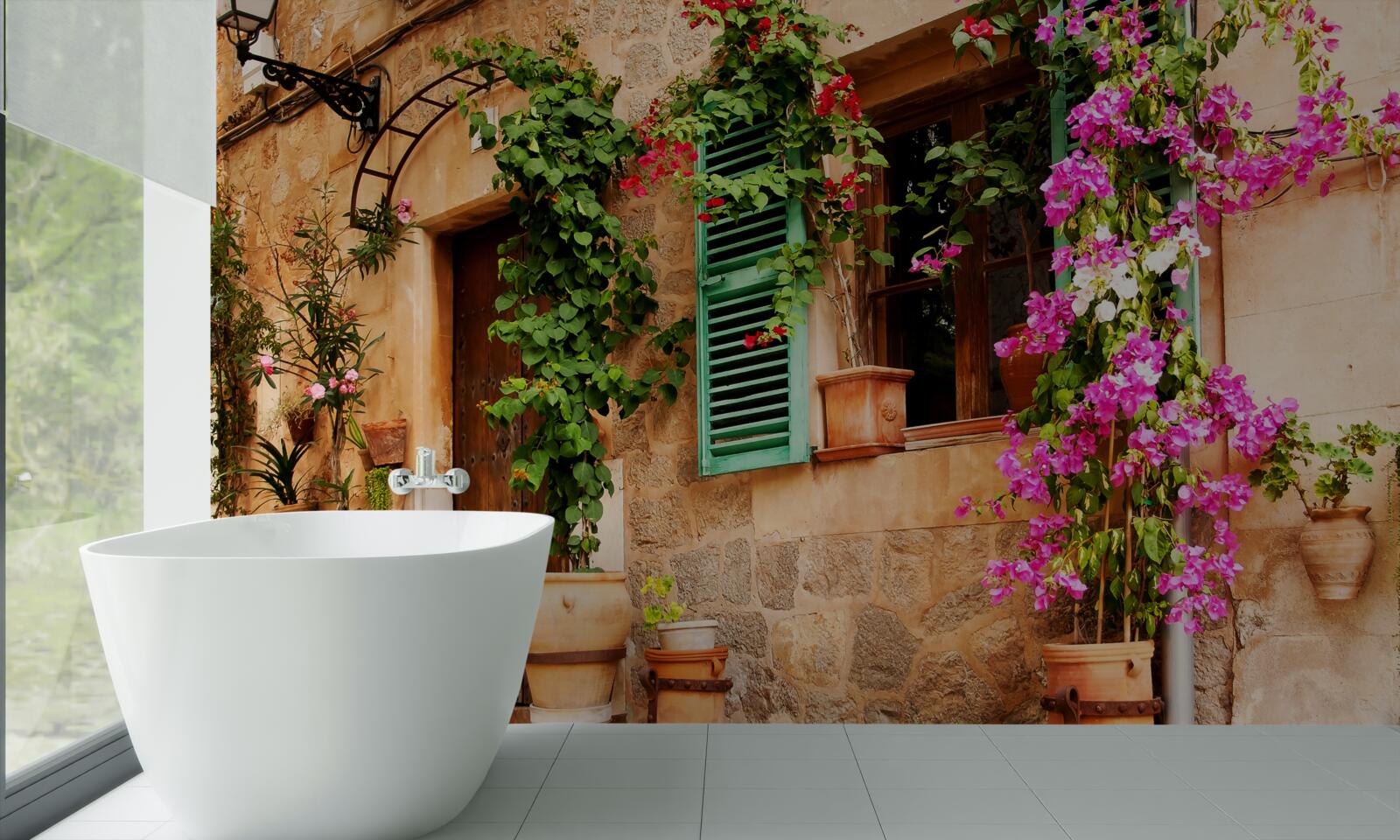 Papier peint plantes en conteneurs sur un ancien trottoir