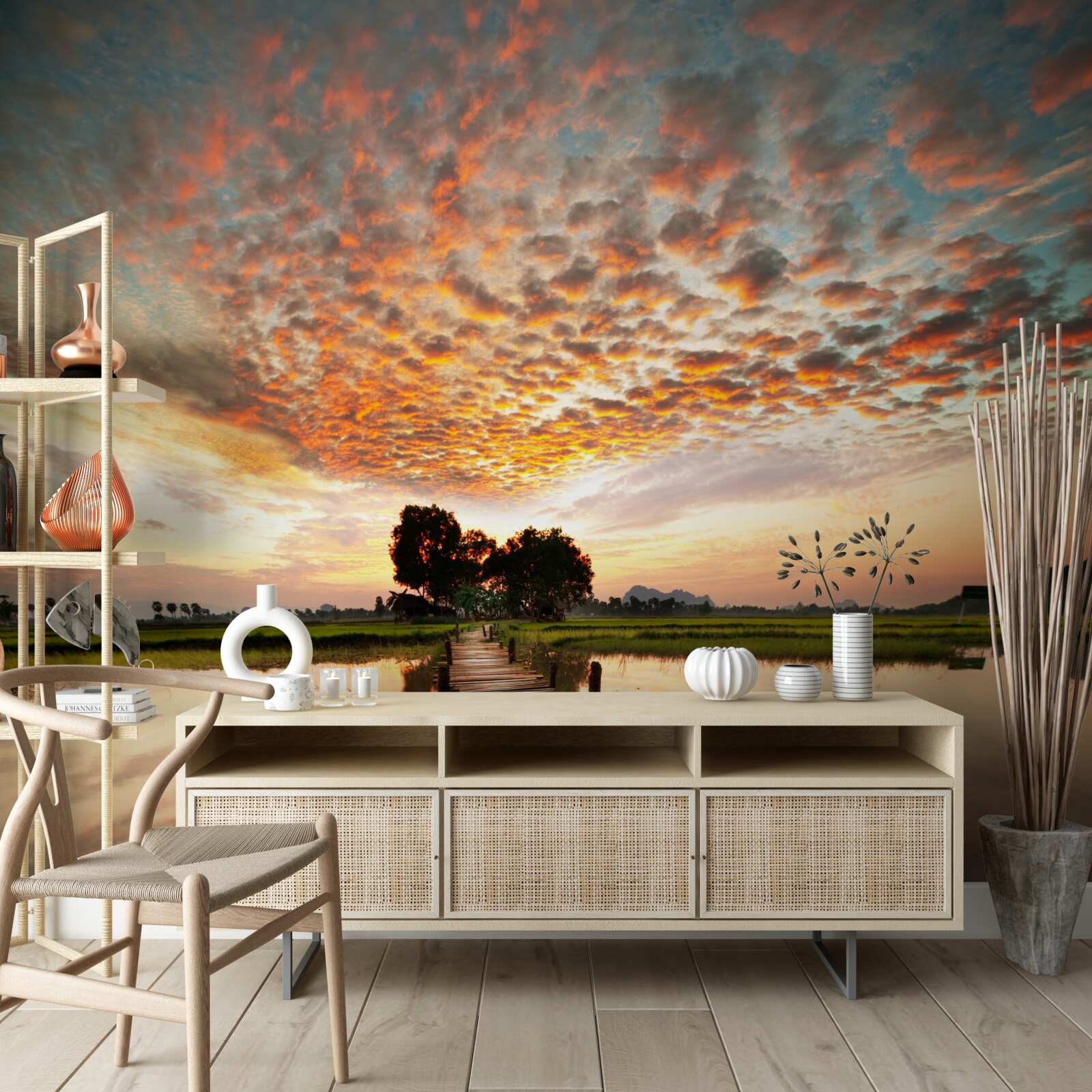 Papier peint jetée en bois sur un lac au soleil couchant