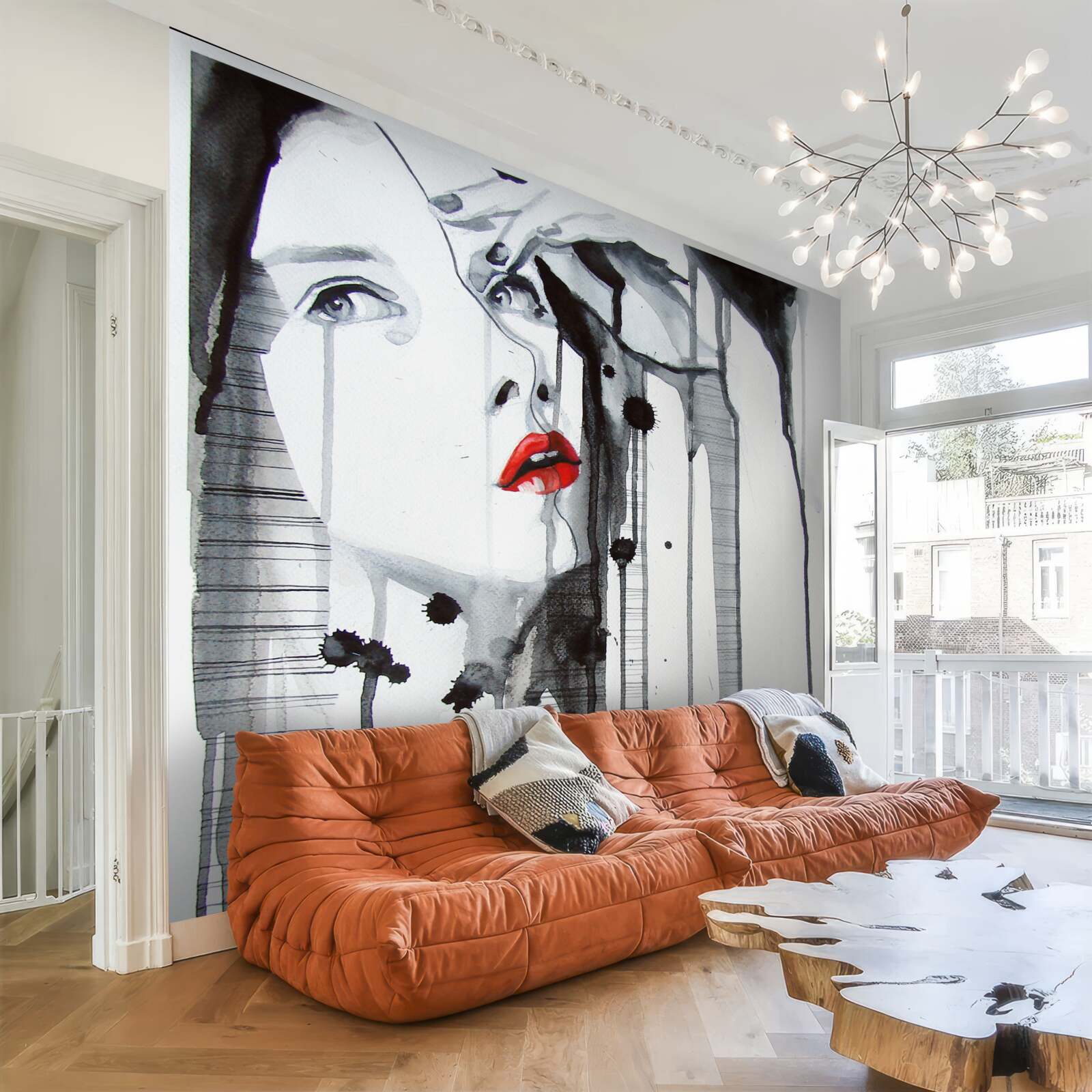 Papier peint image d'une femme aux lèvres écarlates