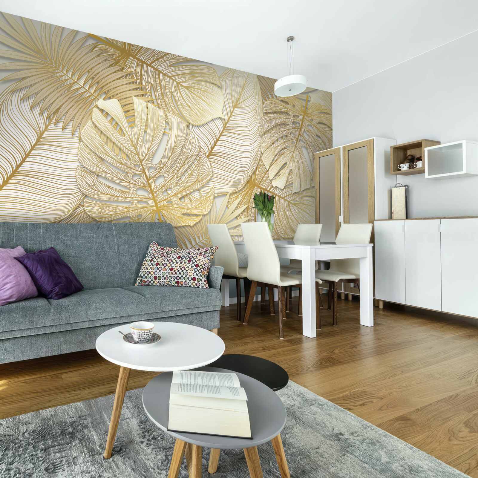 Papier peint les feuilles de la monstera tropicale sont de couleur or et brune