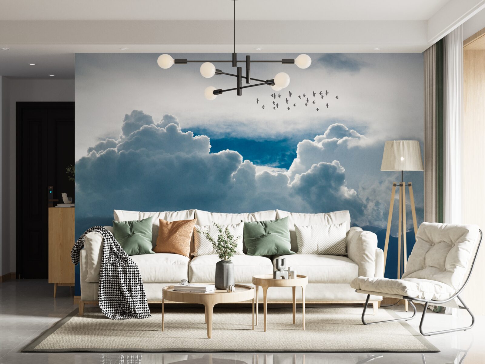 Papier peint groupe d'oiseaux au-dessus de nuages épais