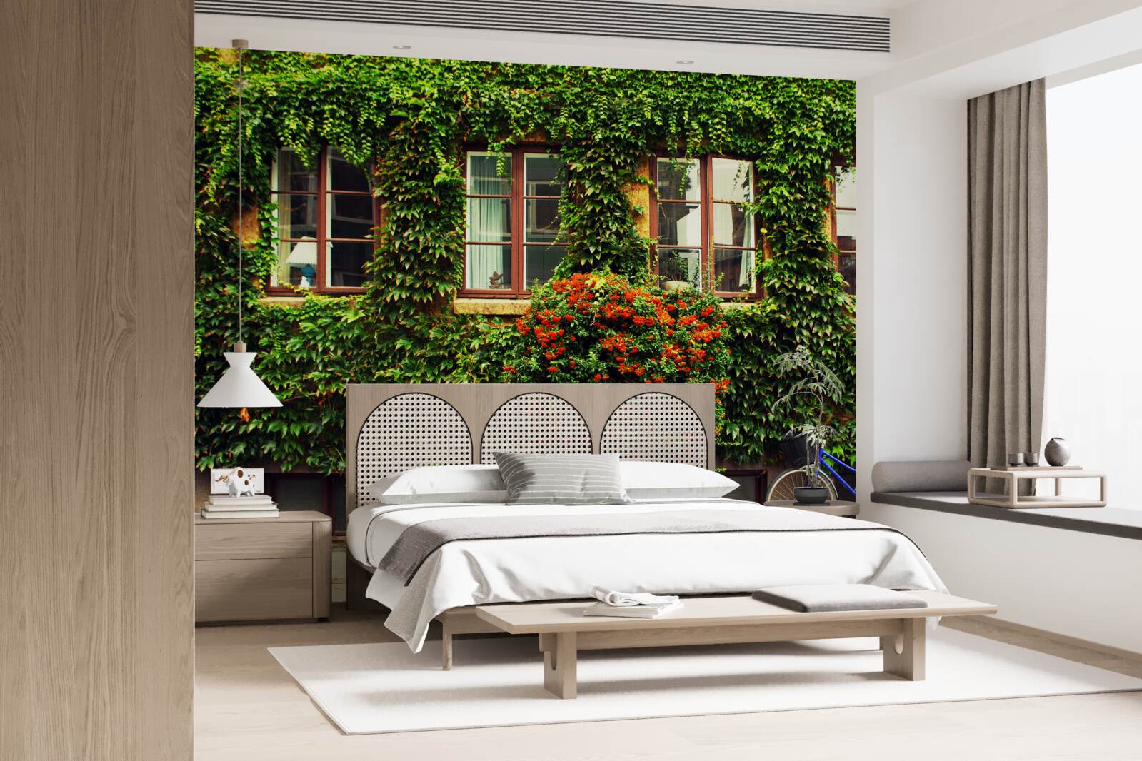 Papier peint maison envahie par le lierre en raison de son âge avancé