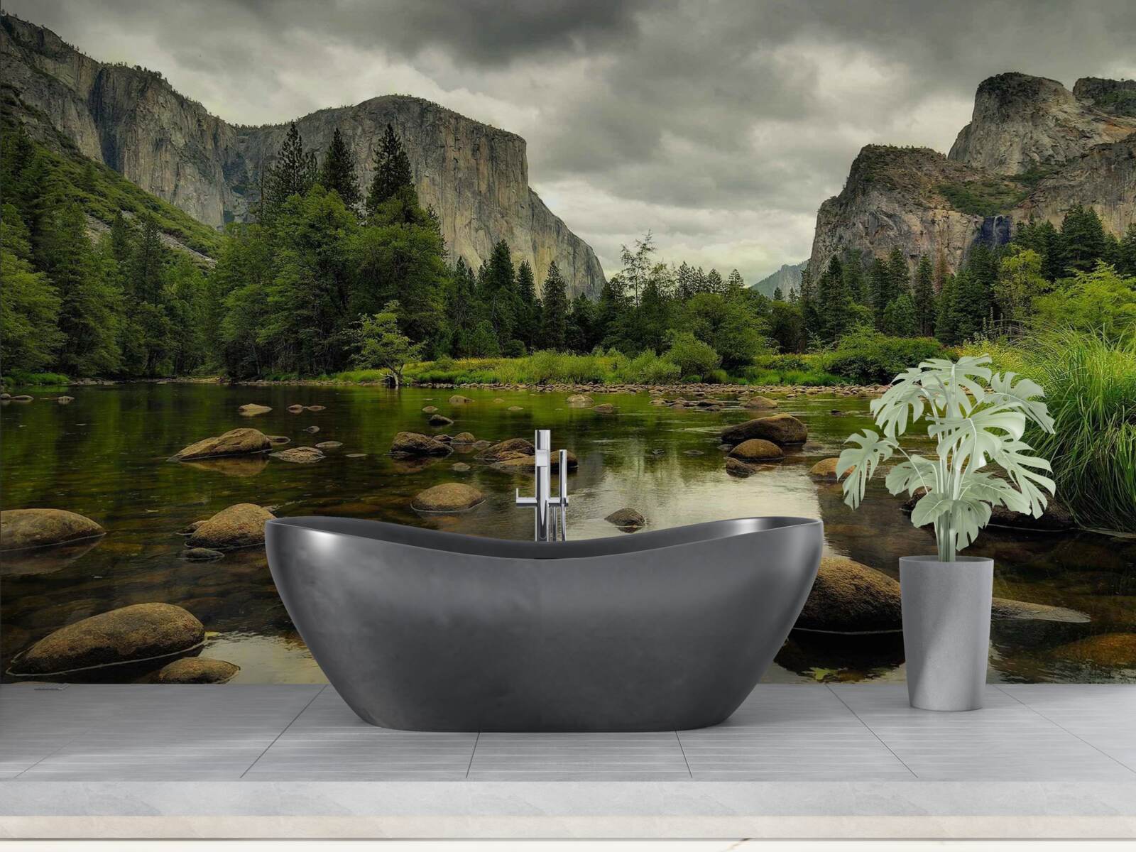 Papier peint journée nuageuse au bord d'une rivière en montagne