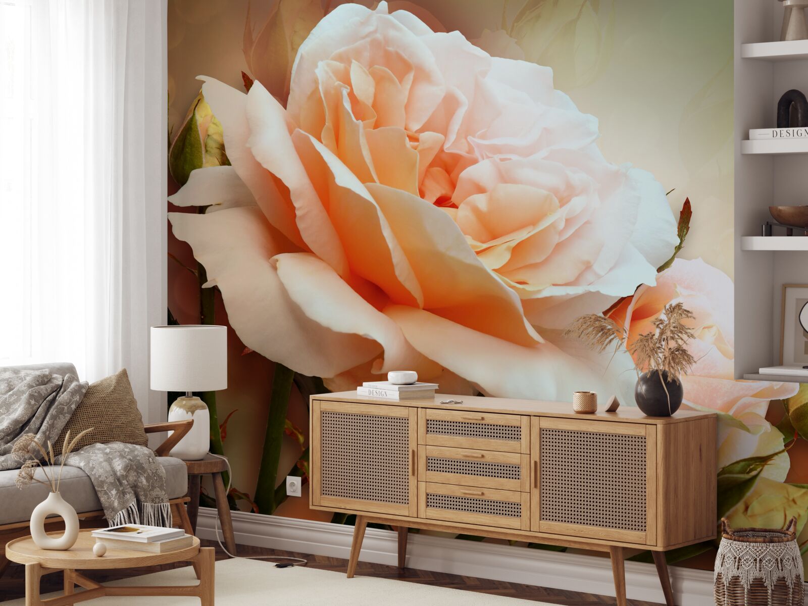 Papier peint les roses qui se sont ouvertes et qui sont au stade de bourgeons