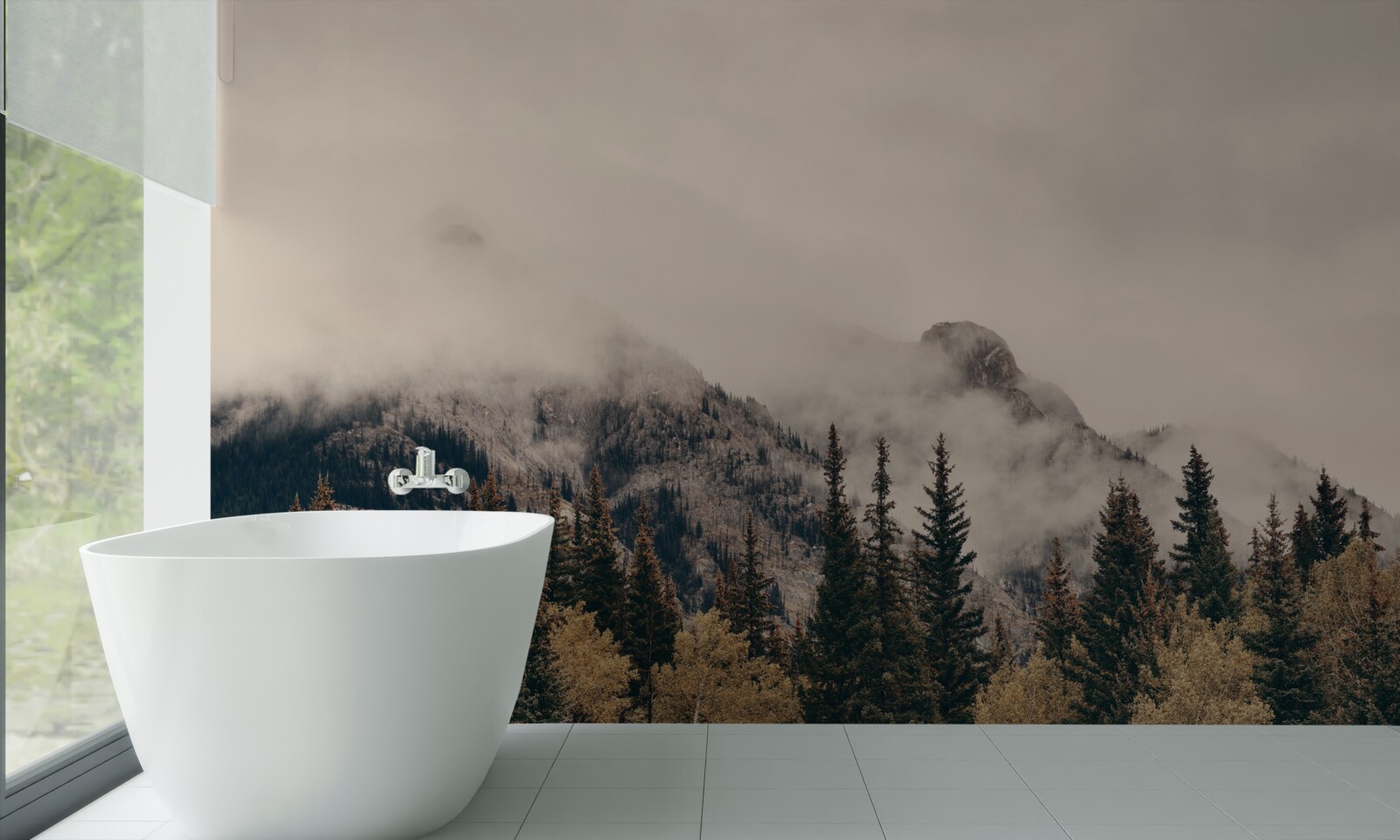 Papier peint les hautes montagnes sont couvertes de brouillard