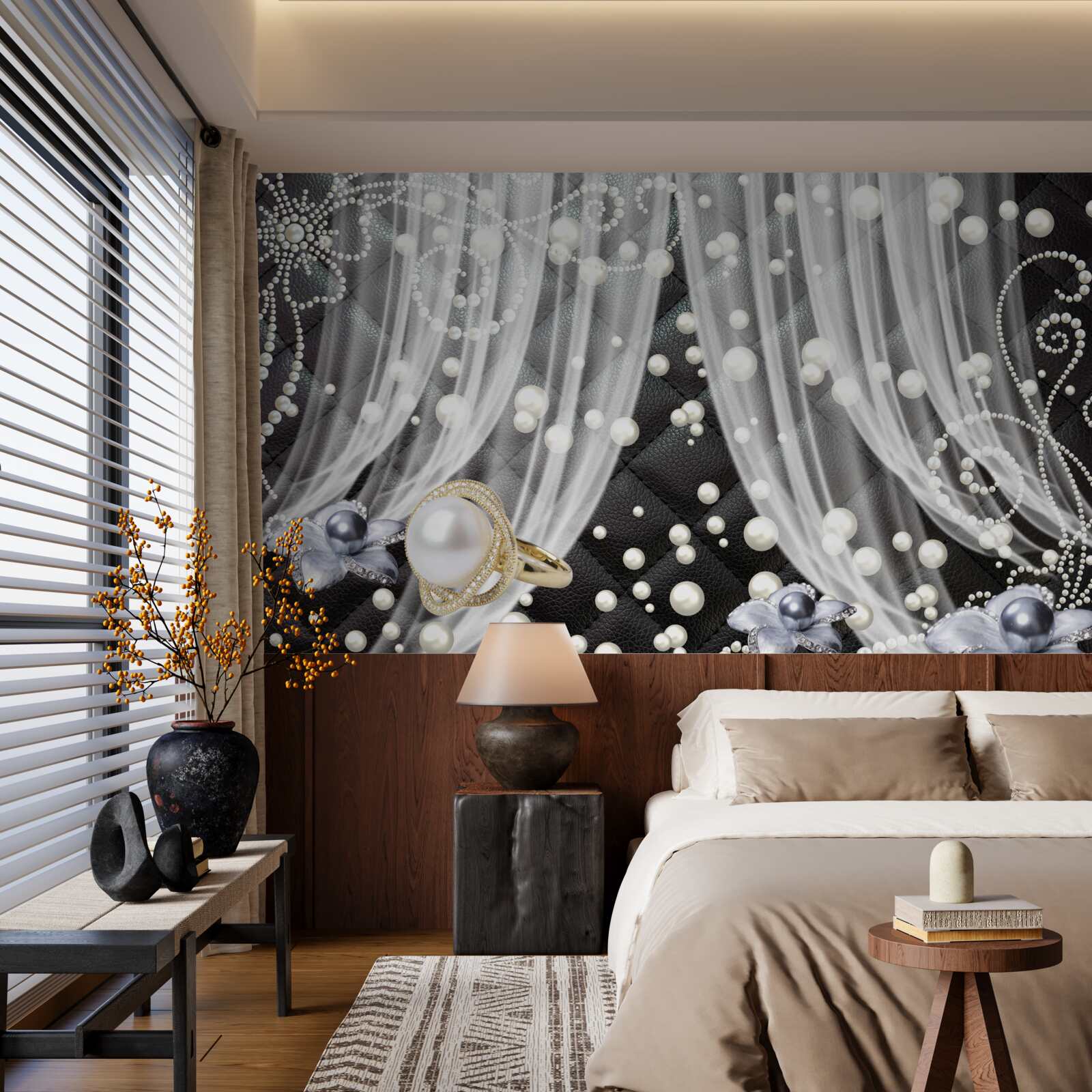 Papier peint décorations dorées et rideaux blancs