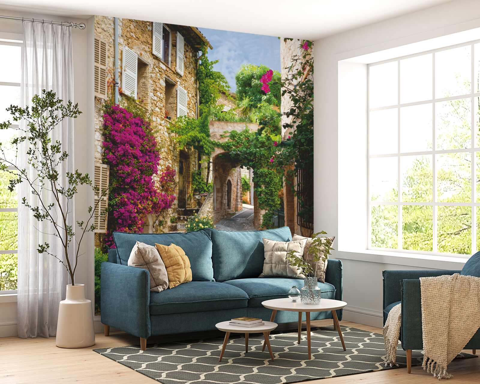 Papier peint la vieille rue s'anime avec la floraison du lierre