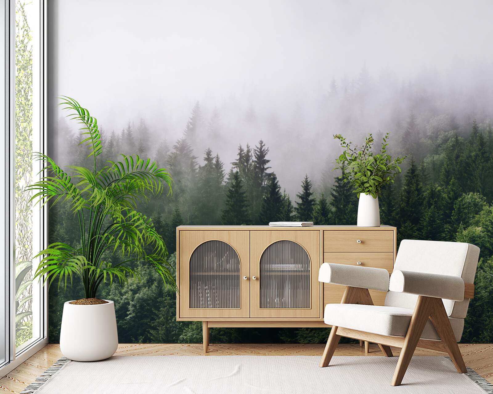 Papier peint la forêt de montagne est enveloppée de brume