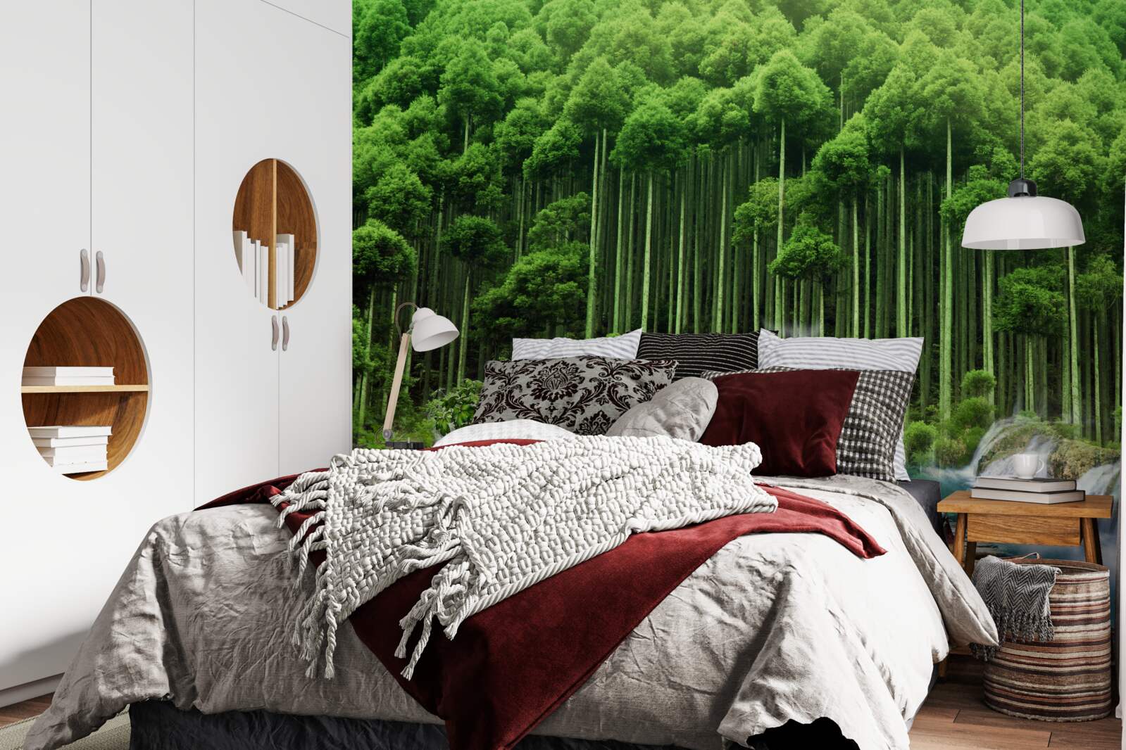 Papier peint un point d'eau dans un maquis verdoyant où les oiseaux se sont rassemblés