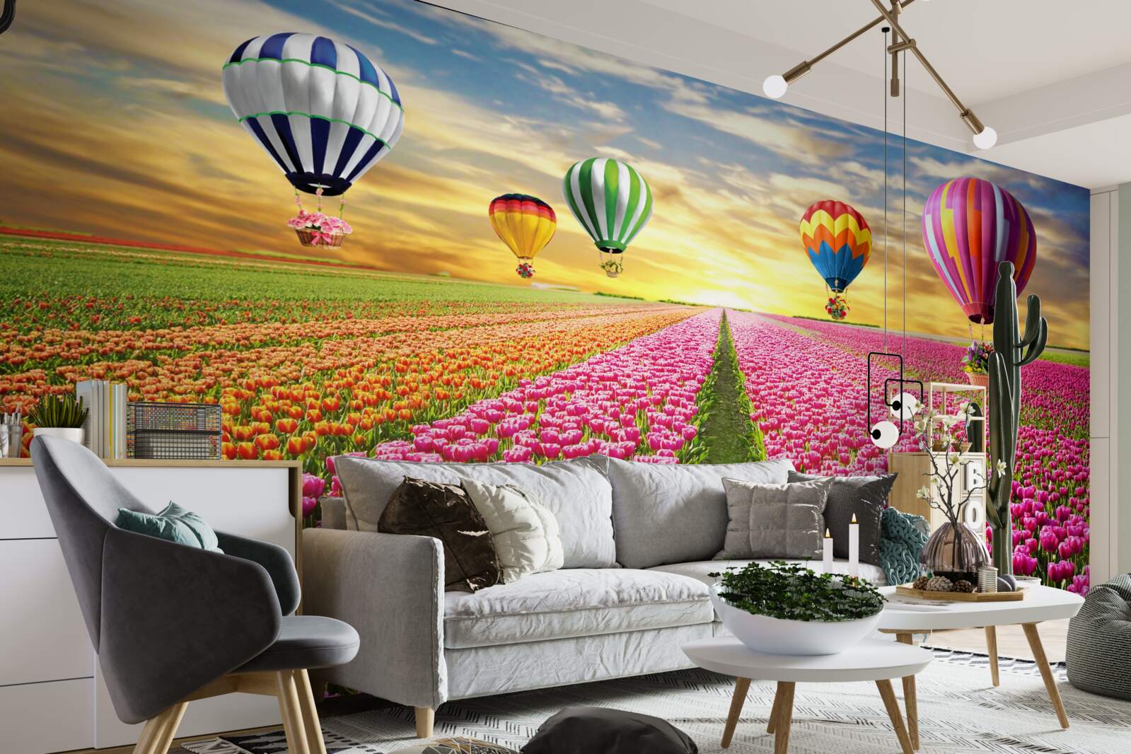 Papier peint boules s'élevant au-dessus d'un champ de tulipes
