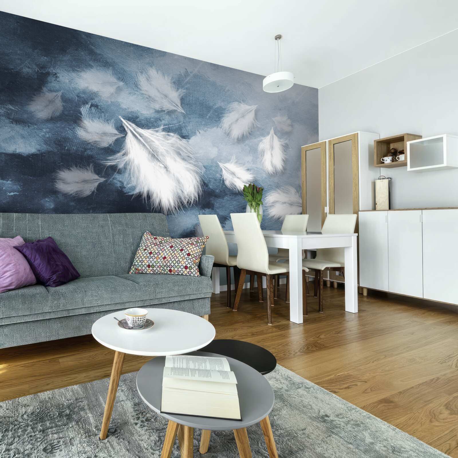 Papier peint des plumes douces et blanches comme la neige