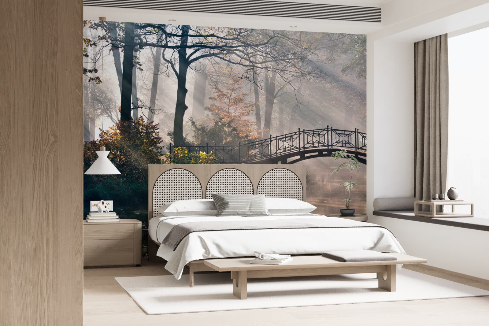 Papier peint le pont de la forêt brumeuse qui enjambe le lac est en bois