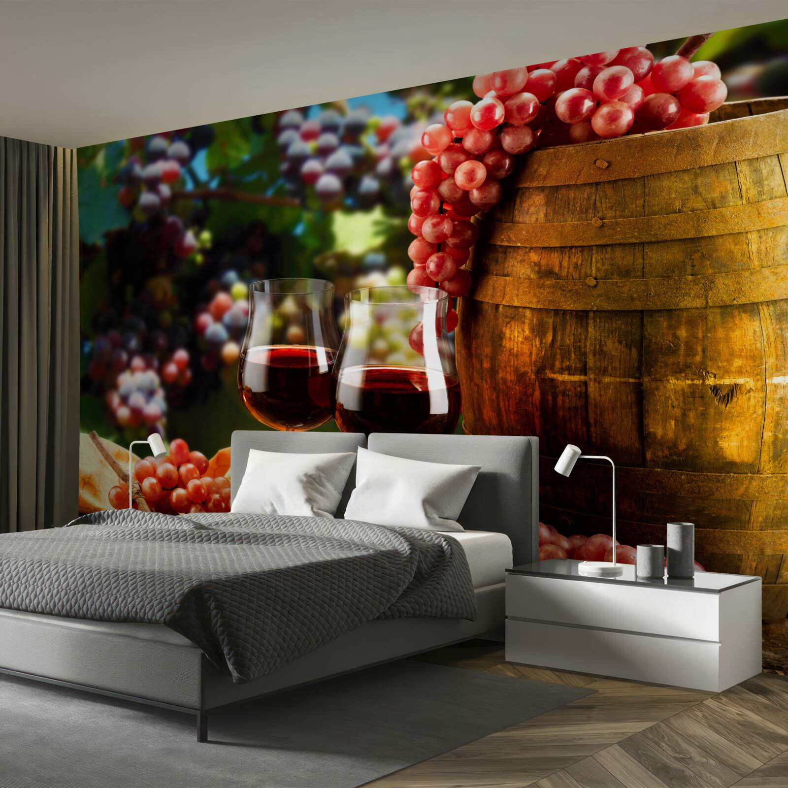 Papier peint les grappes de raisin forment la toile de fond des verres à vin remplis de vin