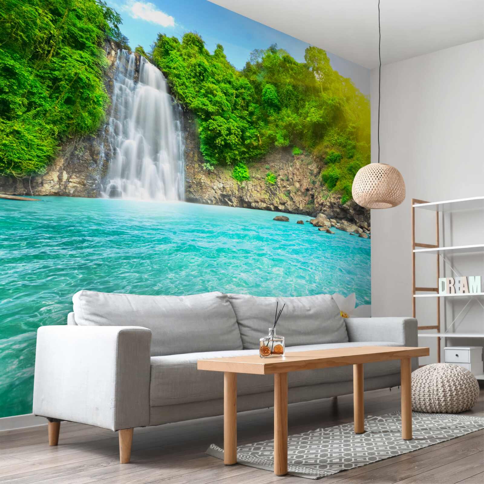 Papier peint cascade de montagne et lac de saphir