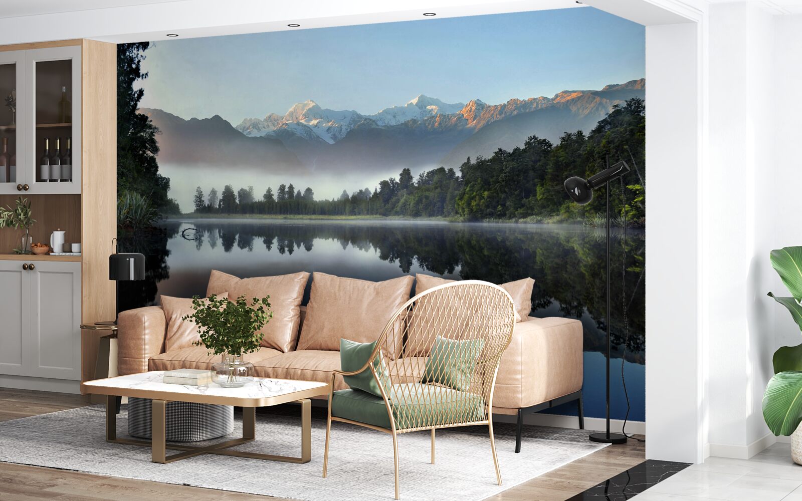 Papier peint le sommet d'un lac de montagne est couvert de brume