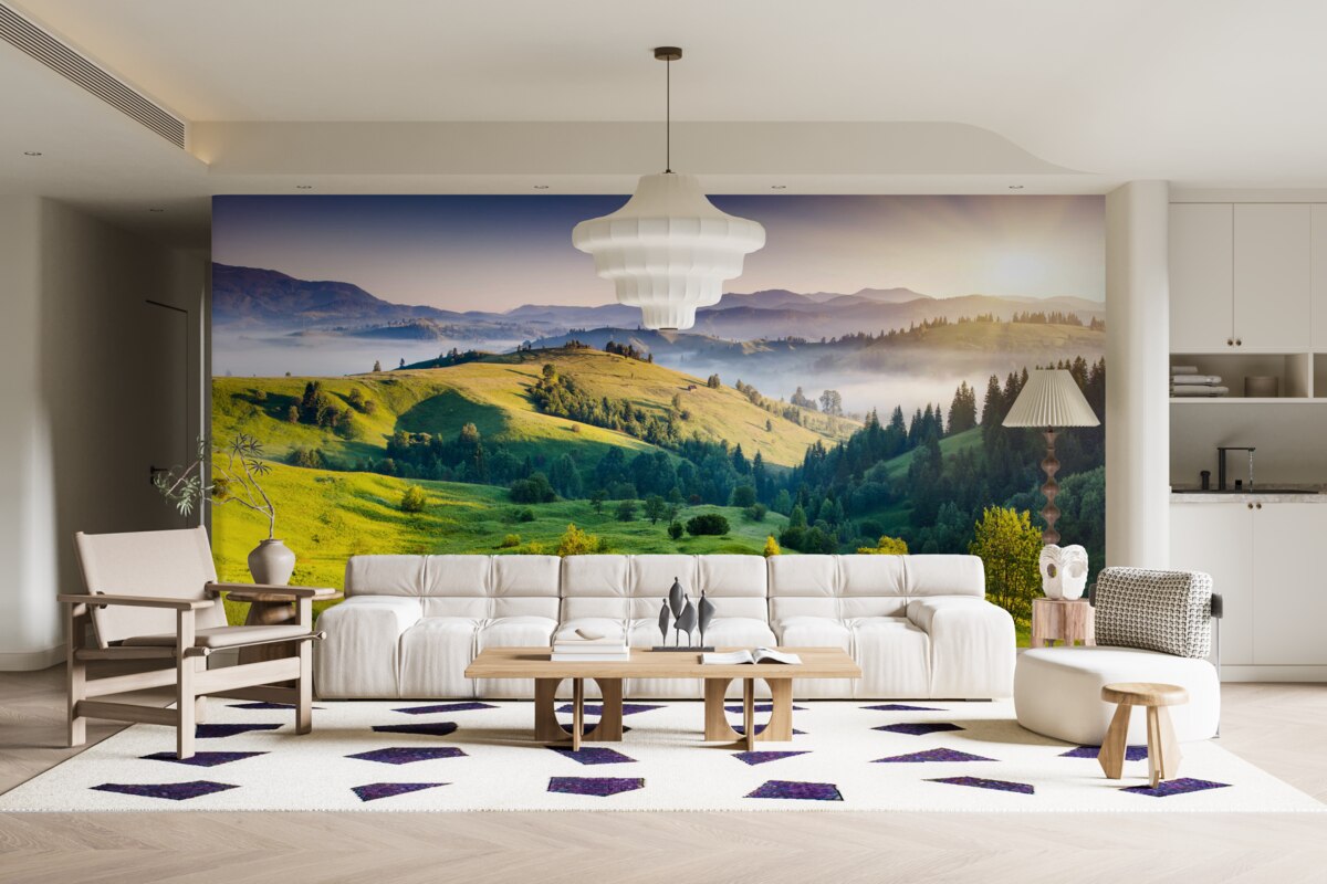 Papier peint les prairies de montagne s'animent dans les chauds rayons de l'aube