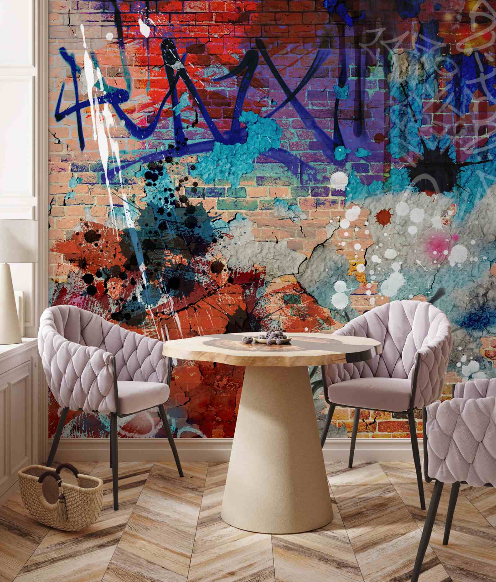 Papier peint graffiti multicolore sur un mur de briques rouges