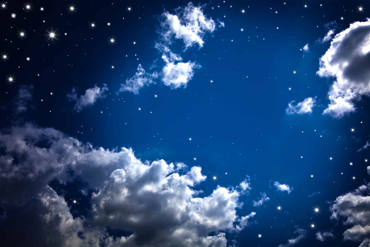 Papier peint le ciel nocturne brille de nuages et d'étoiles