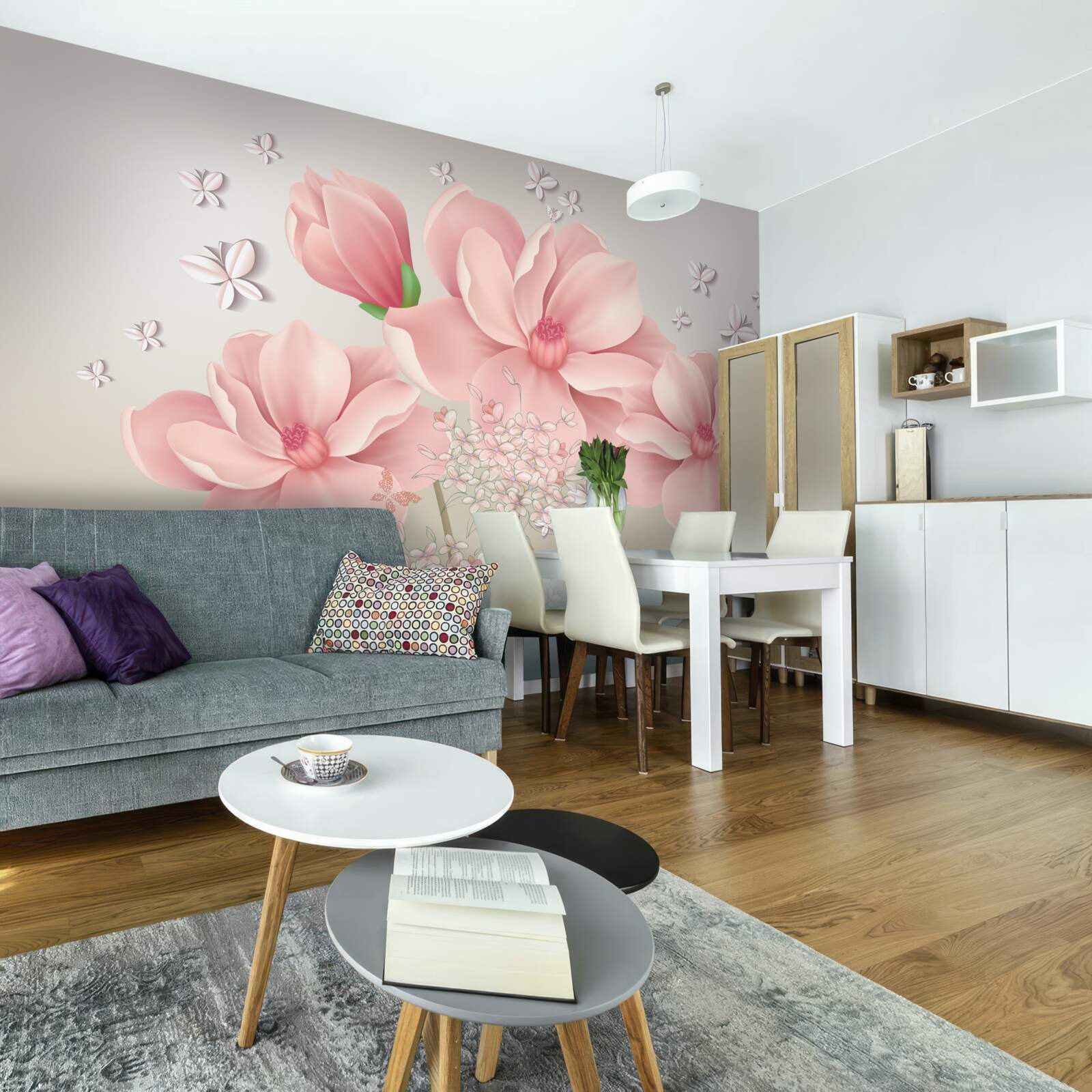 Papier peint papillons blancs et fleurs roses