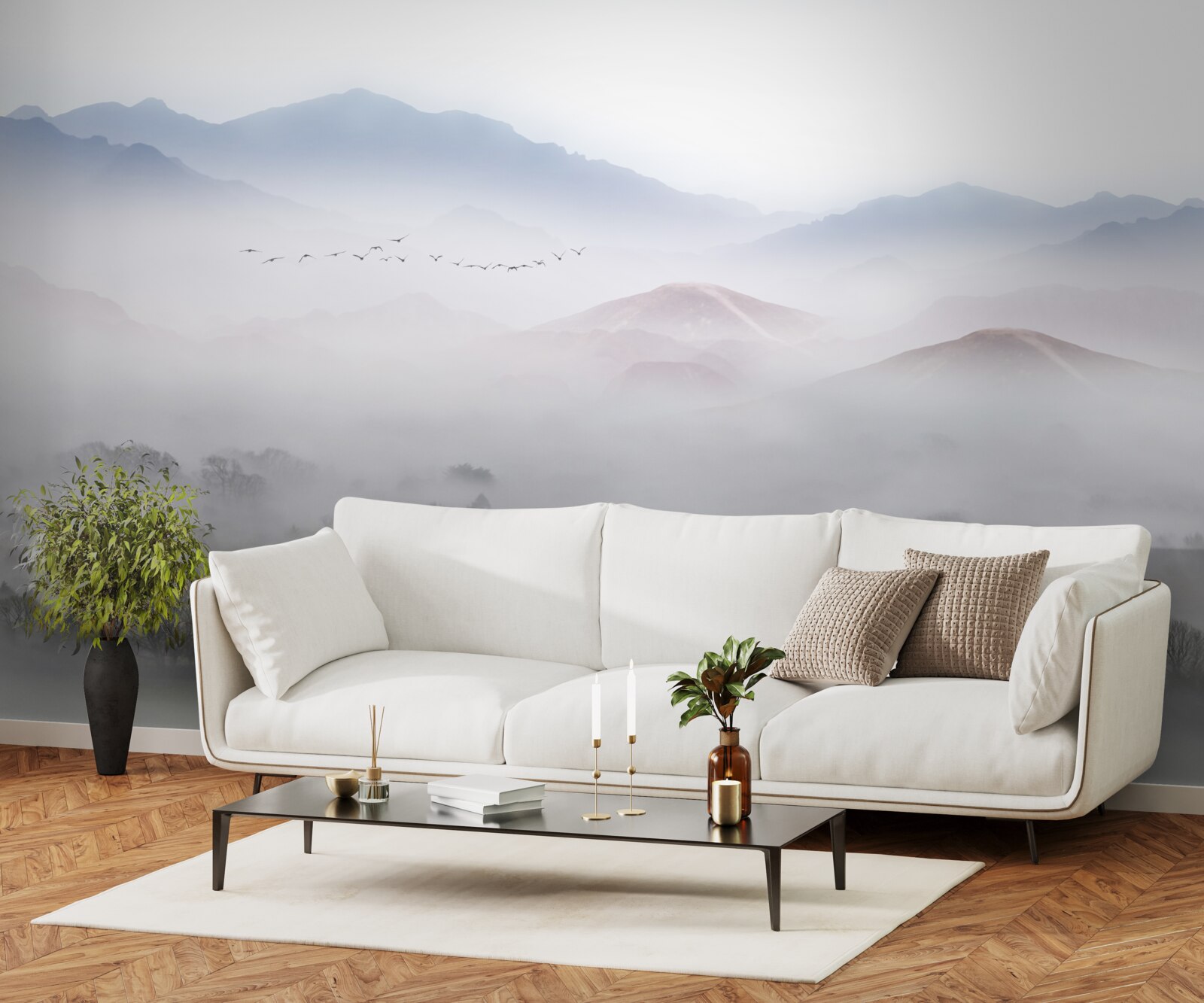 Papier peint un brouillard dense et frais recouvre les sommets des montagnes