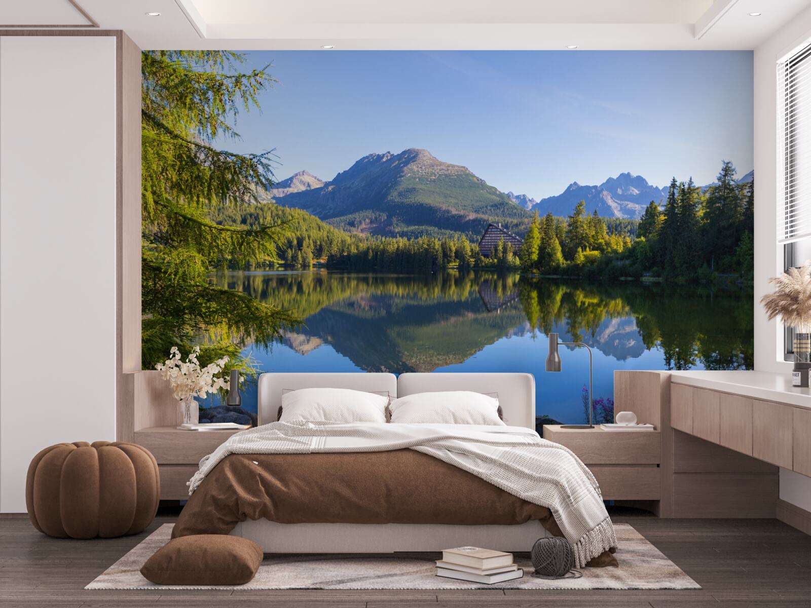 Papier peint une journée ensoleillée au bord d'une rivière de montagne calme