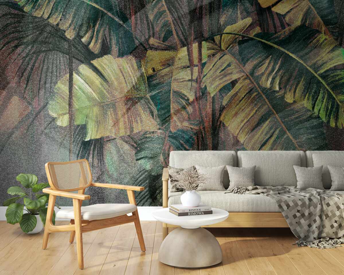 Papier peint les feuilles de palmier, épaisses et luxuriantes, sous la pluie battante