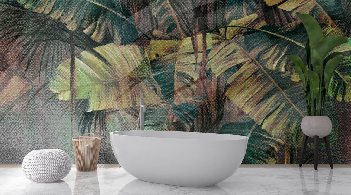Papier peint les feuilles de palmier, épaisses et luxuriantes, sous la pluie battante