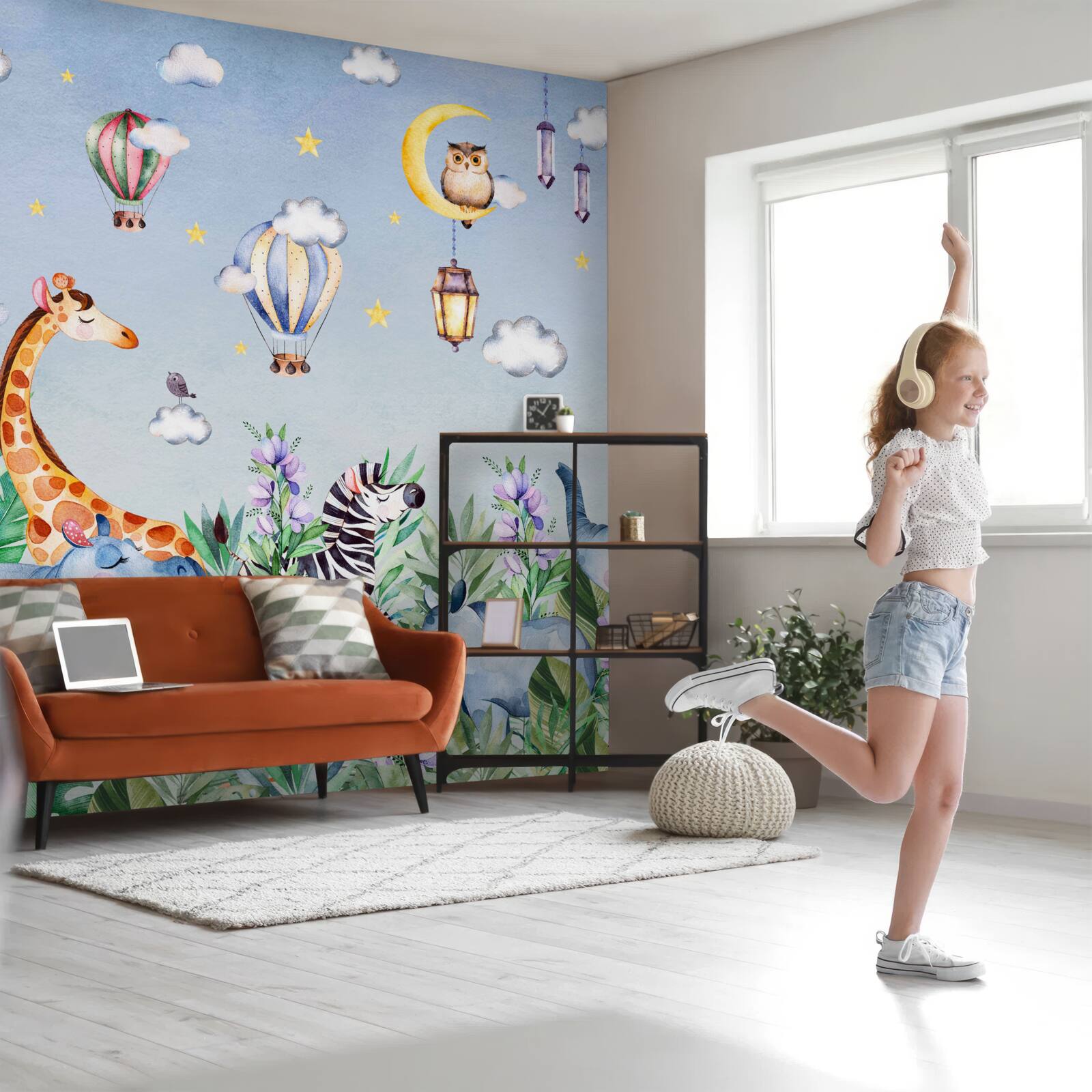 Papier peint animaux mignons et ballons amusants