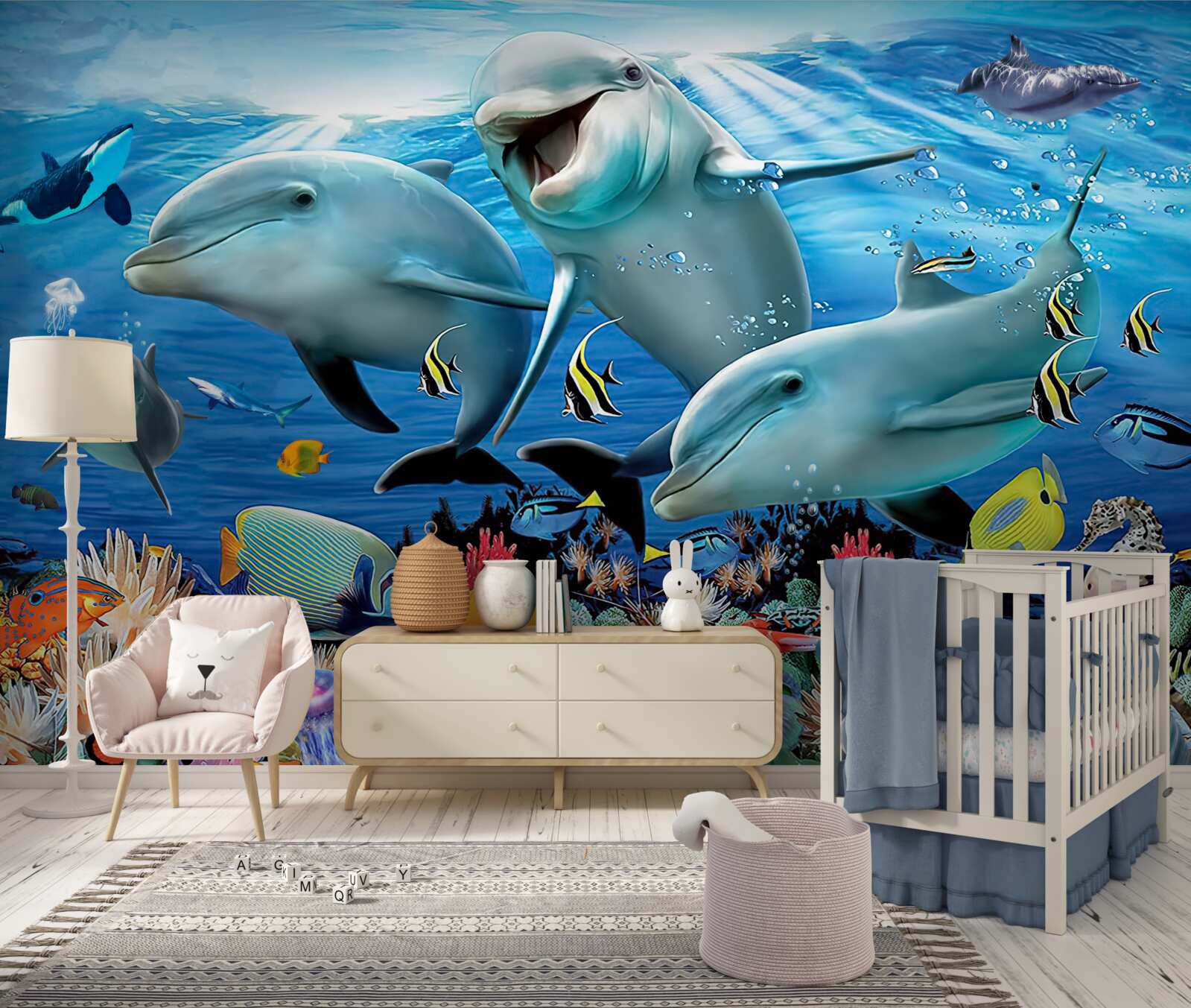 Papier peint les dauphins et les poissons sourient sous l'eau