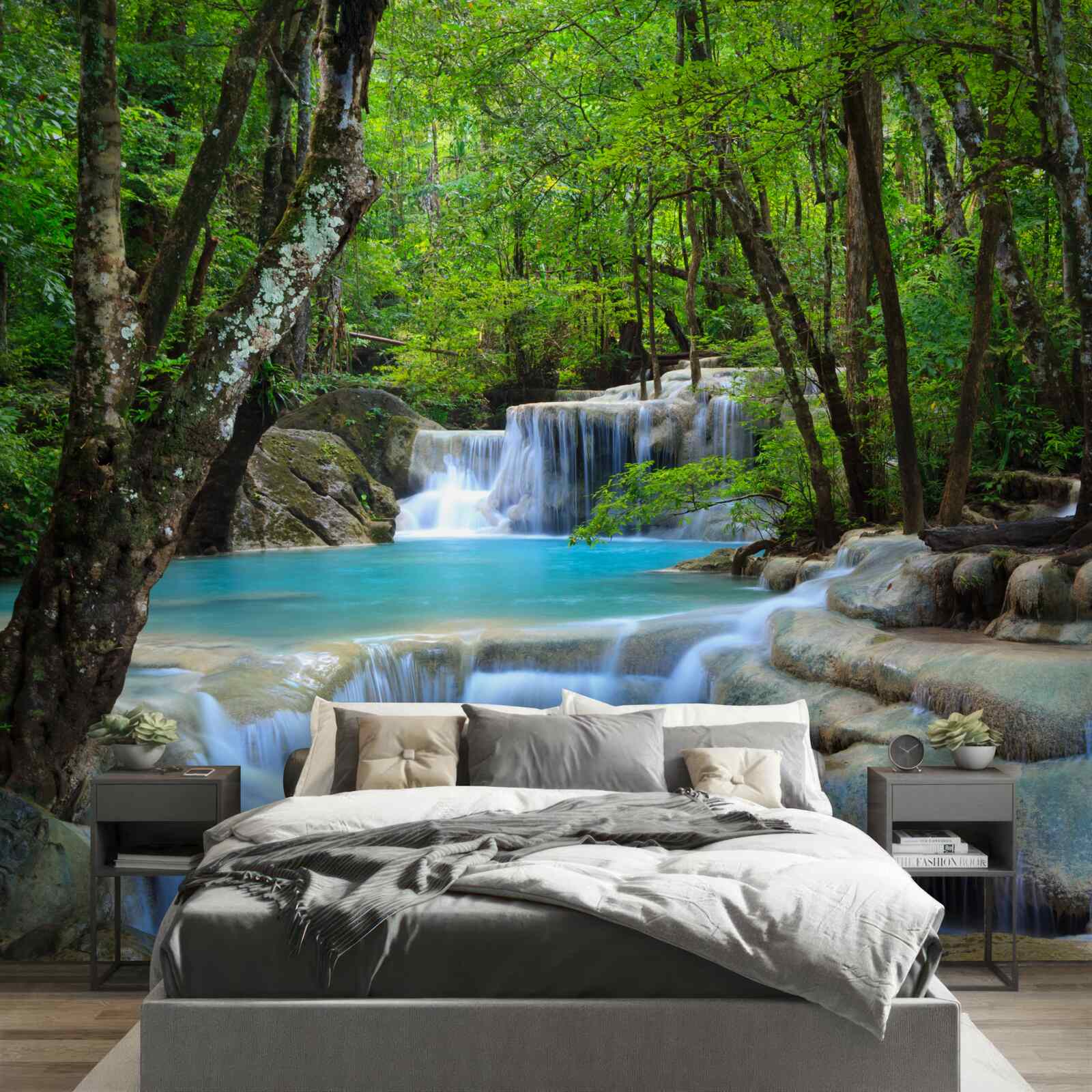 Papier peint les eaux de la cascade de la forêt sont claires et bleues
