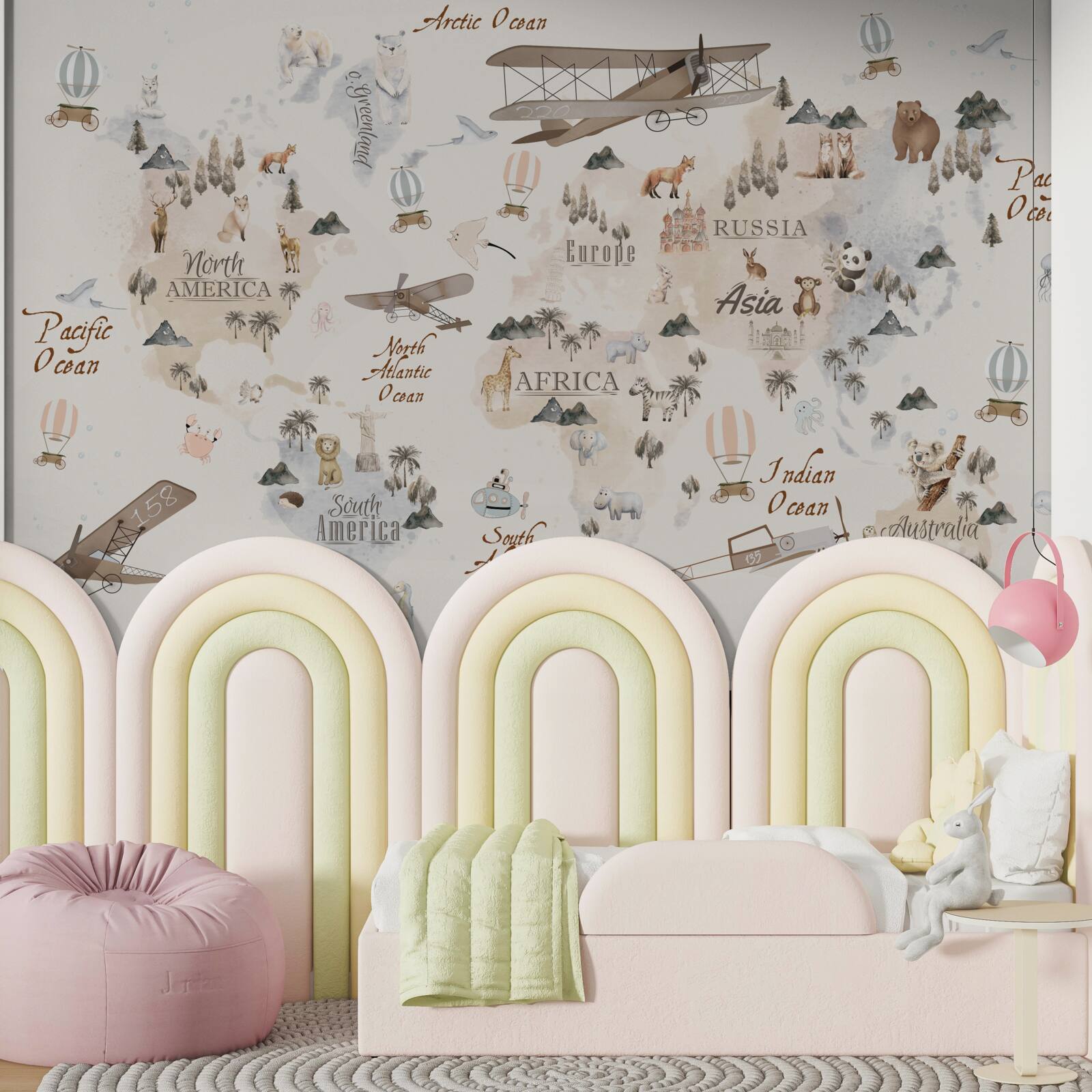 Papier peint carte du monde avec des images de différents animaux et moyens de transport