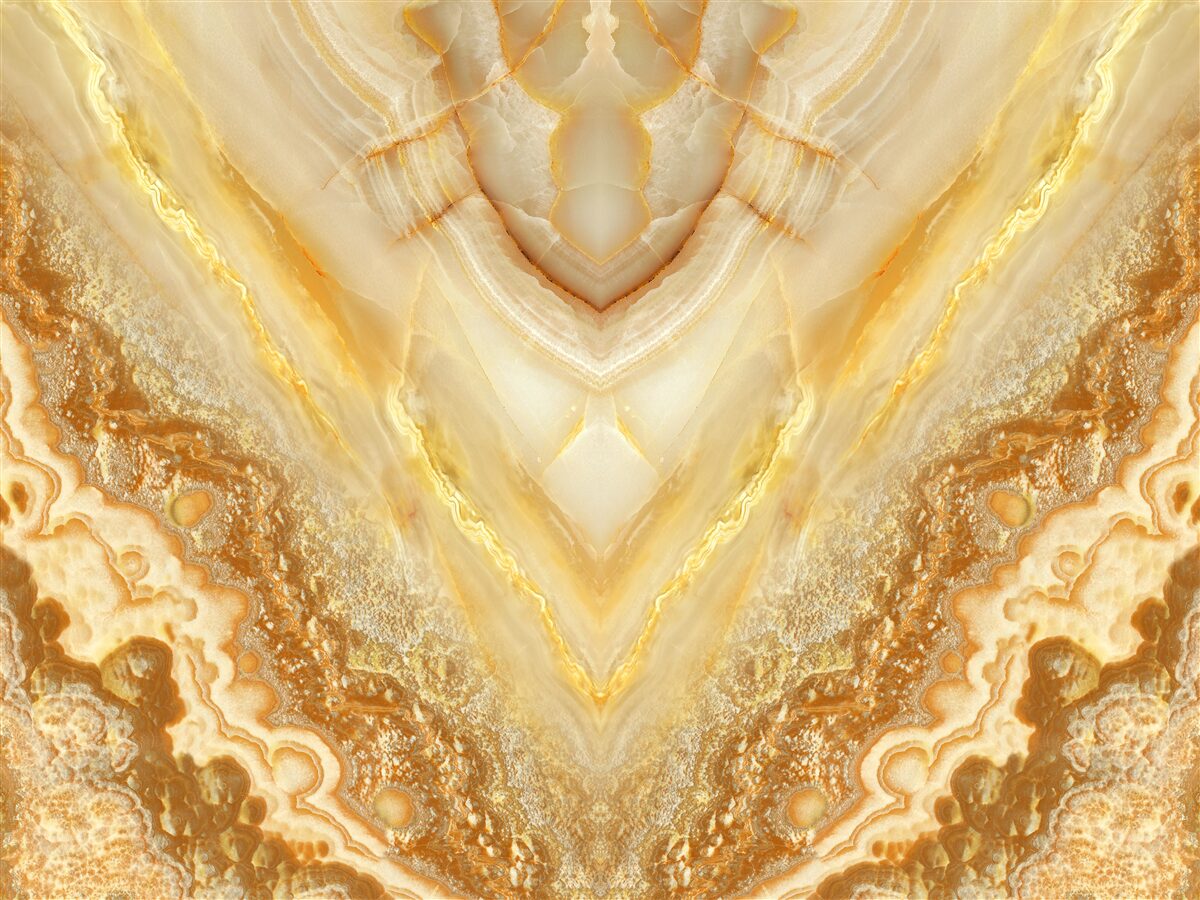 Papier peint tranche d'ambre sur fond de marbre