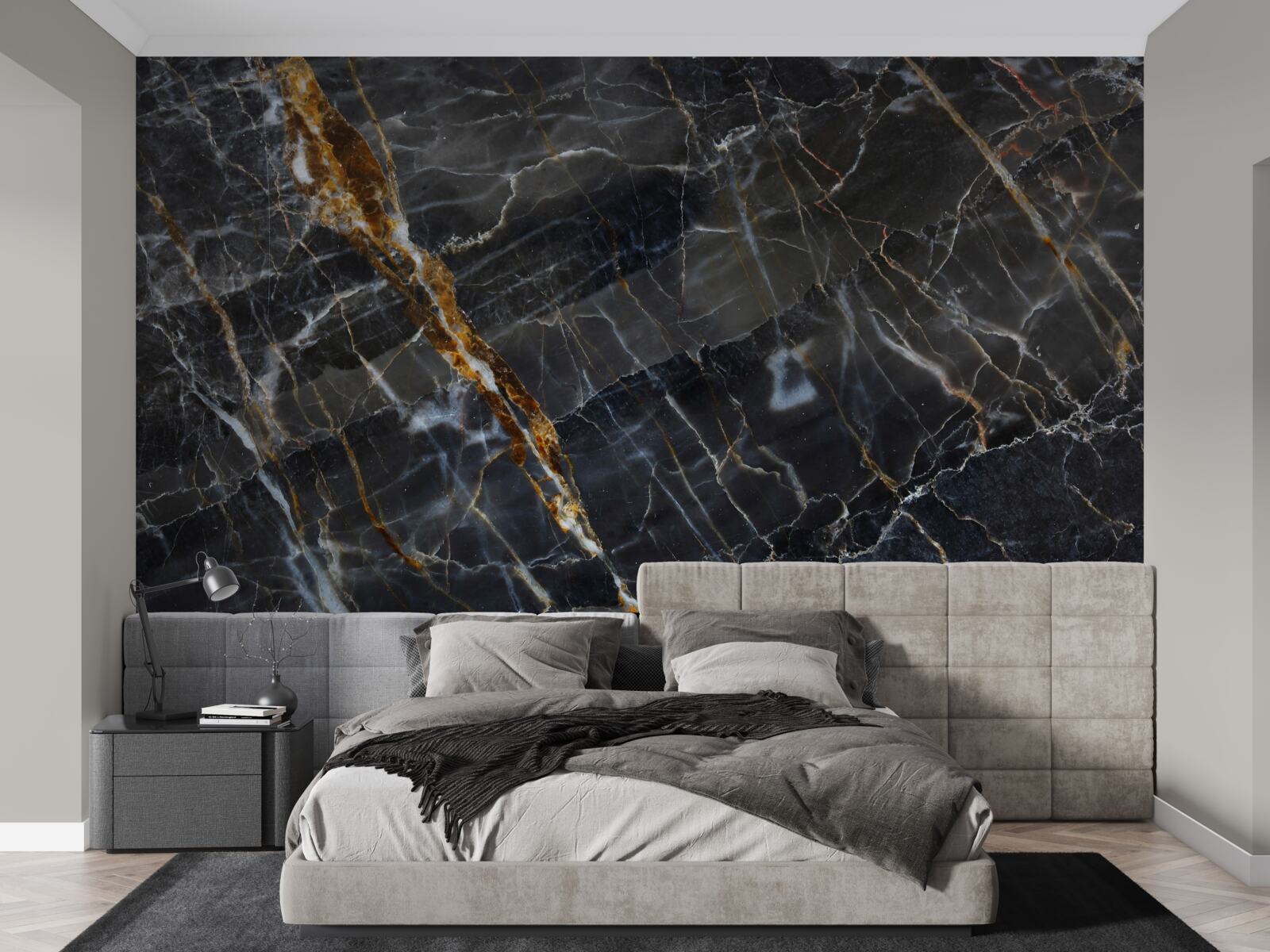 Papier peint marbre peint en noir et or