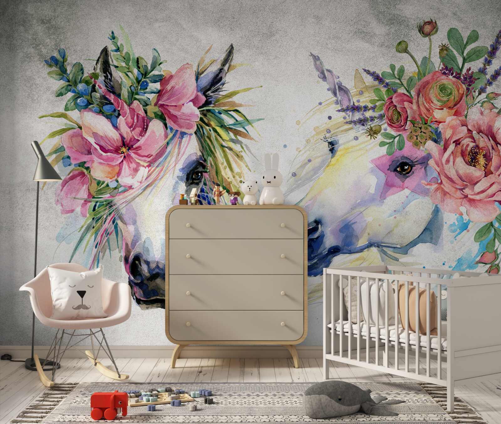 Papier peint fleurs, peintures à l'eau et instruments d'écriture