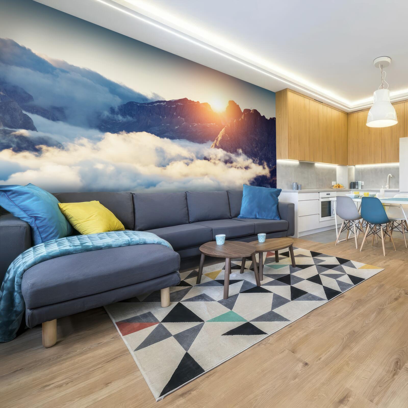 Papier peint coucher de soleil dans un paysage montagneux