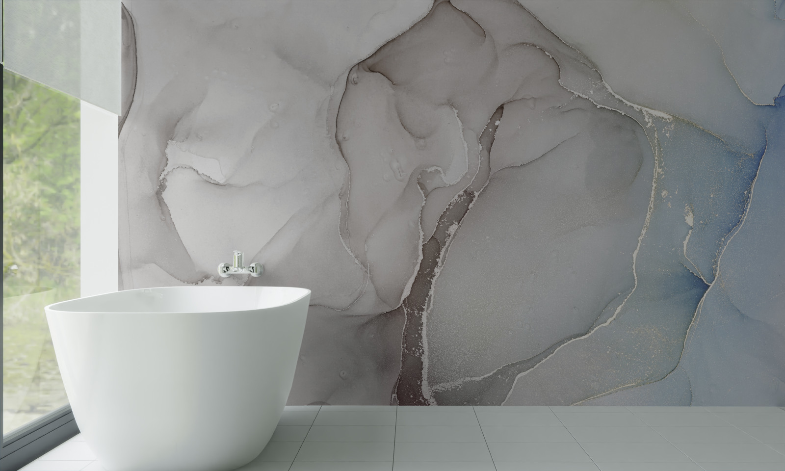 Papier peint marbre gris clair entrecoupé de tons dorés et bleus